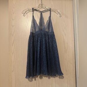 Victoria’s Secret Dusty Blue Lace Racerback Babydoll Chemise size Large